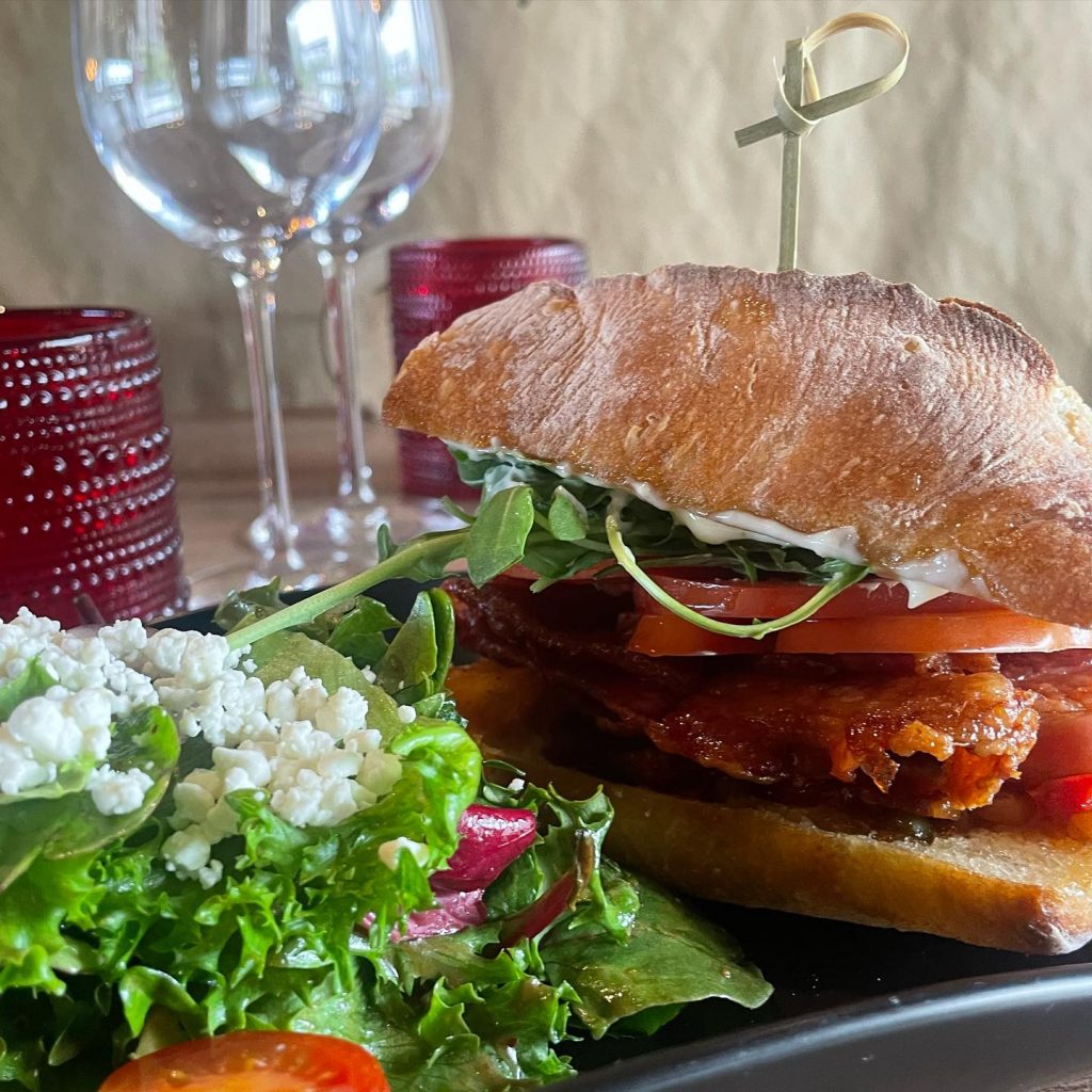 Sandy Ridge Vineyards Chef BLT Special